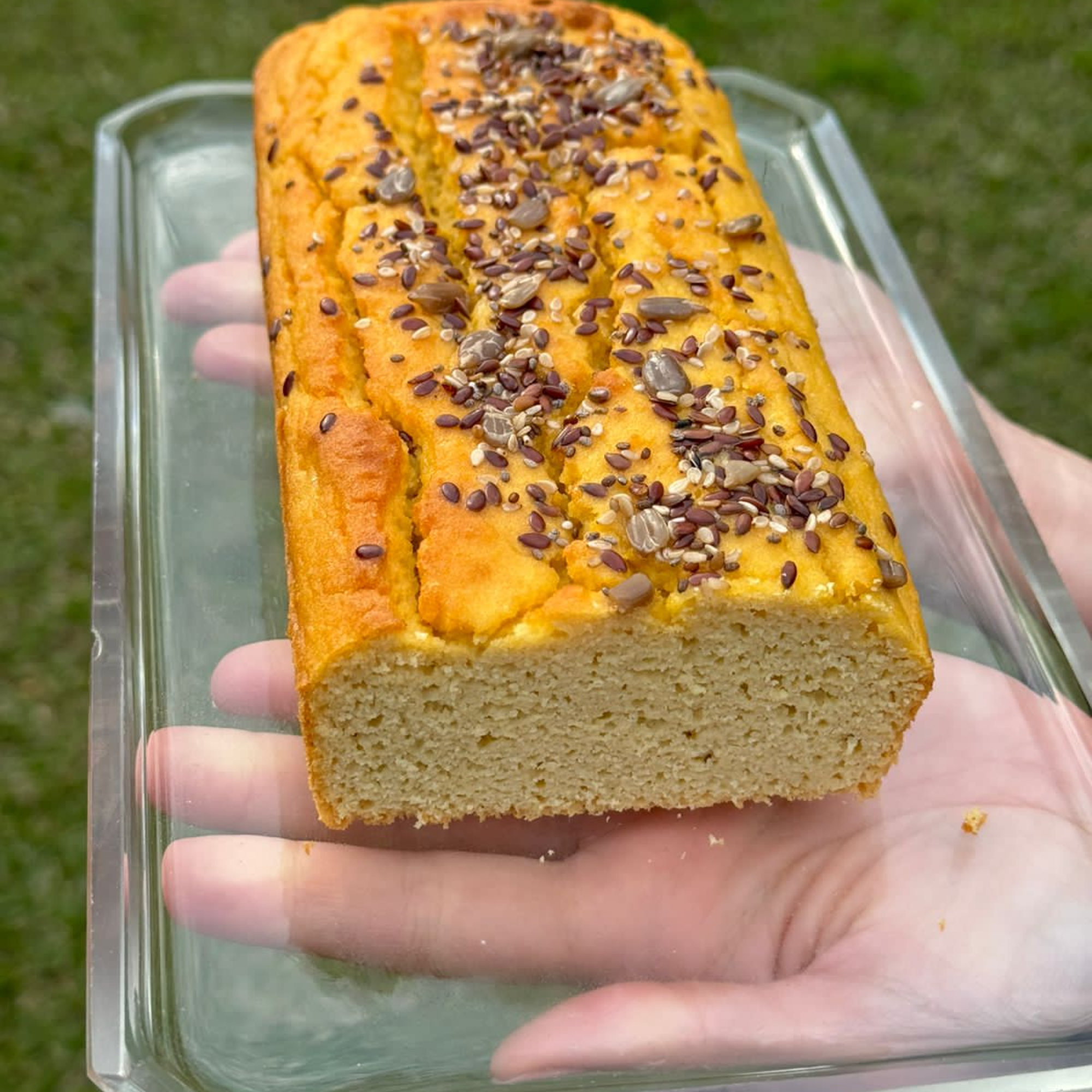 Pan de Molde Keto de Coco - Blanco y Artesanal - Imagen 2